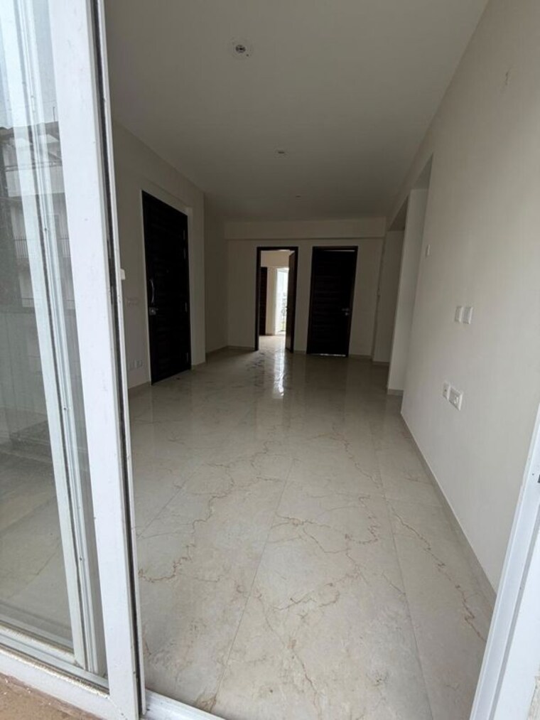 undefined, smart-world-gems 2.5 Bedroom 1194 Sq.Ft. Apartment In Sector 89 Gurgaon 9723101