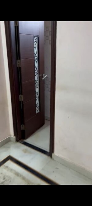 2 BHK Builder Floor For Rent in Rohini Sector 13