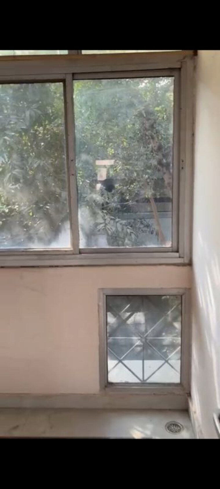 Balcony, rohini sector 13 2 Bedroom 1200 Sq.Ft. Builder Floor In Rohini Sector 13 Delhi 9723107