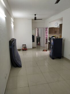 2 BHK Apartment For Sale in Suncity Avenue 76