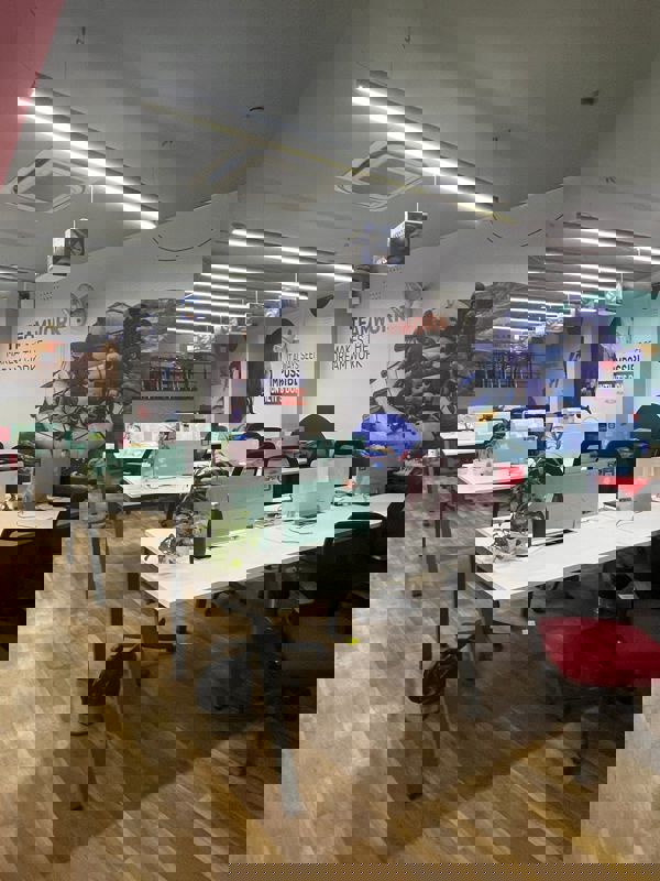 Office Space For Rent in Sector 6