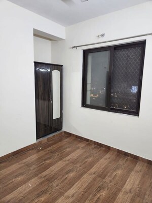 Room in 3 BHK Apartment at Shalimar Mannat, Faizabad Road – for Rent