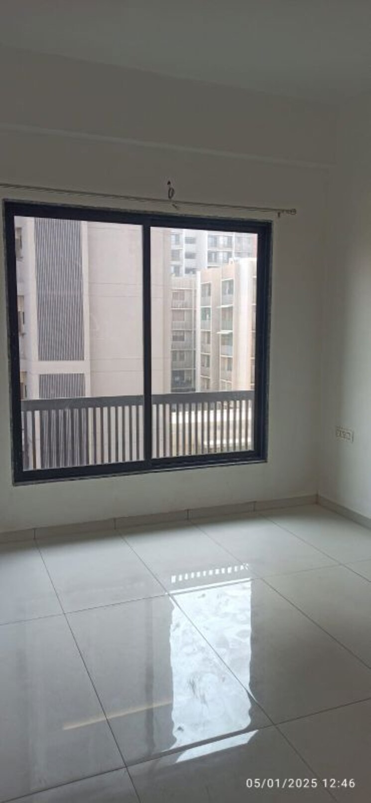 Room, chandkheda 3 Bedroom 1800 Sq.Ft. Apartment In Chandkheda Ahmedabad 9723151