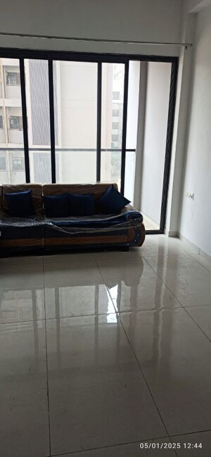 Furnished Amenities in 3 BHK Apartment at Chandkheda – for Rent