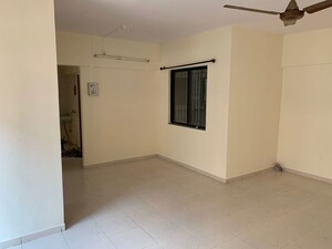Bedroom in 2 BHK Apartment at Kothrud – for Rent
