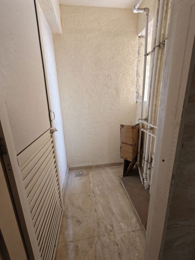 Bathroom, siddhi-highland-springs 2 Bedroom 636 Sq.Ft. Apartment In Dhokali Thane 9723163