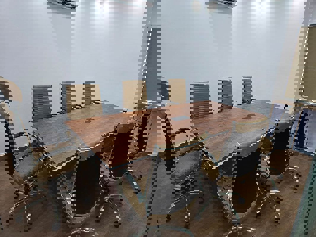 Office Space For Rent in Sector 8