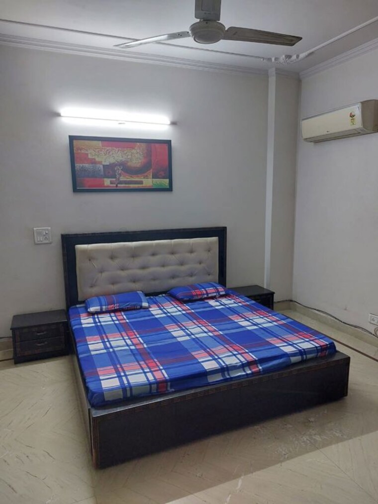 Bedroom, east of kailash 2 Bedroom 1100 Sq.Ft. Builder Floor In East Of Kailash Delhi 9723218