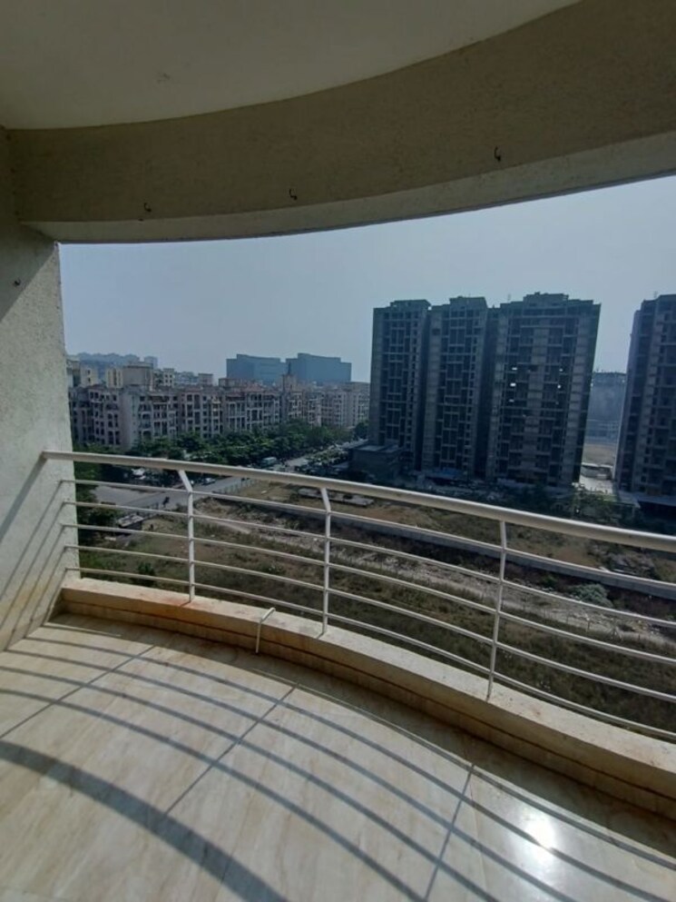 Balcony, vascon-forest-edge 2 Bedroom 683 Sq.Ft. Apartment In Kharadi Pune 9723228