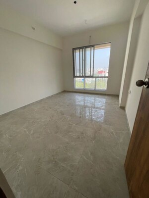 Room in 4 BHK Apartment at Arihant Balaji Pride, Chembur – for Rent