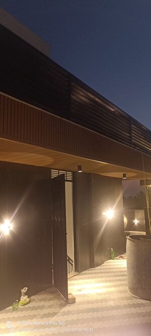 Terrace in 3 BHK Builder Floor at Janakpuri – for Sale