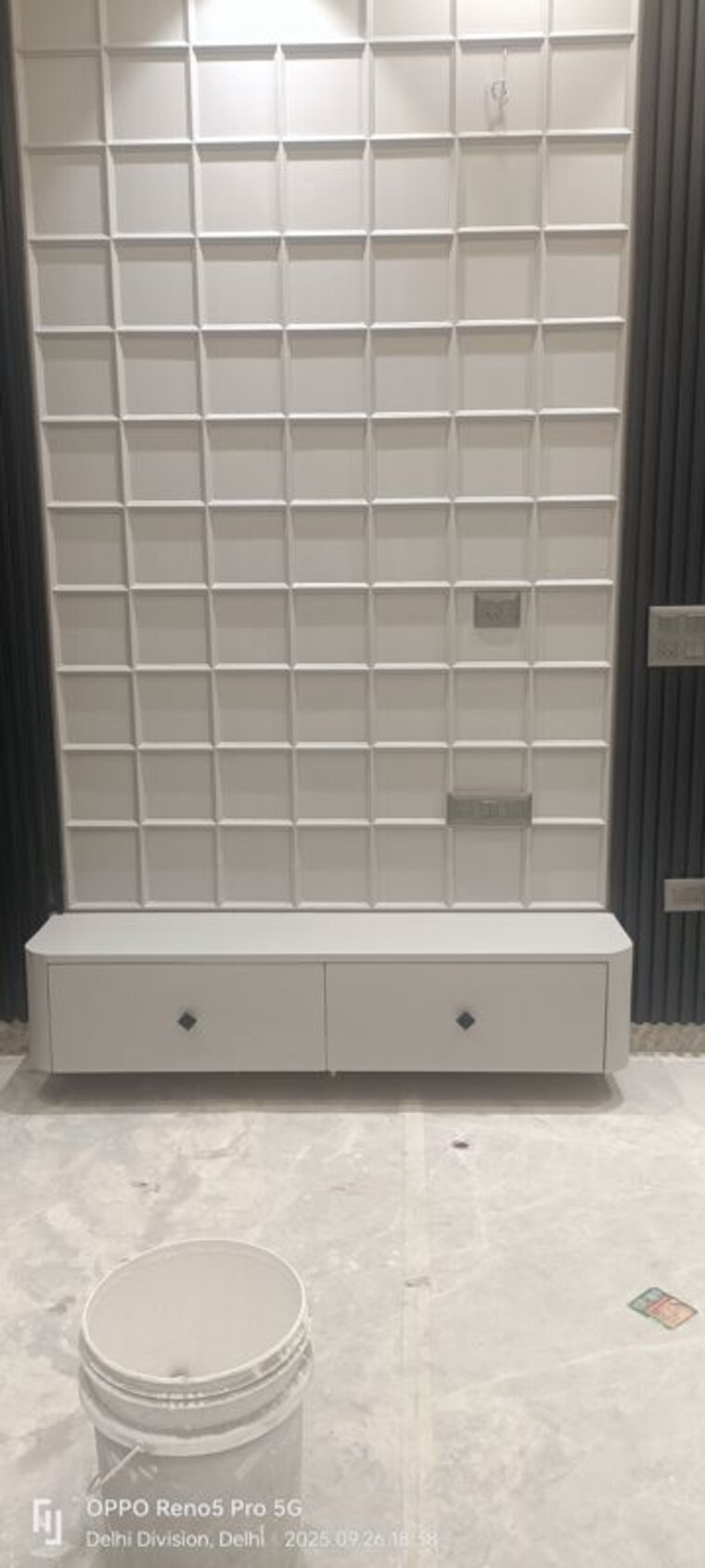 Hall, janakpuri 3 Bedroom 1350 Sq.Ft. Builder Floor In Janakpuri Delhi 9723261