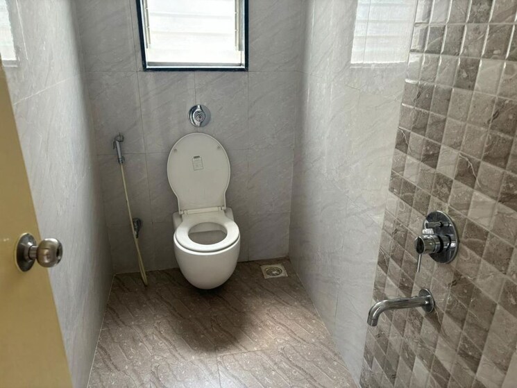 Bathroom, goel-ganga-utopia 2 Bedroom 1000 Sq.Ft. Apartment In Bavdhan Pune 9723231
