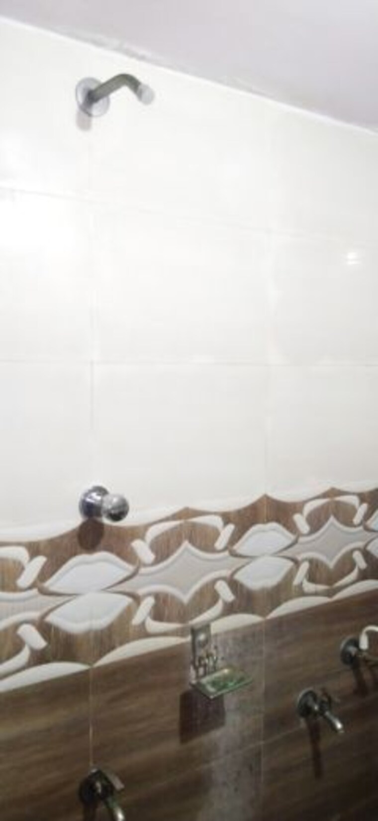 Attached Bathroom, chandkheda 1 RK 550 Sq.Ft. Builder Floor In Chandkheda Ahmedabad 9723274