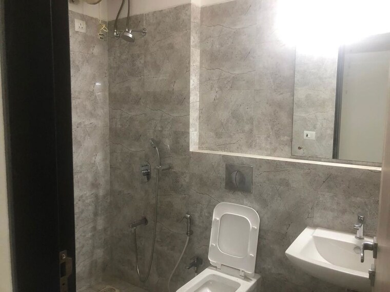 Bathroom, kanakia-levels 3 Bedroom 1112 Sq.Ft. Apartment In Malad East Mumbai 9723263
