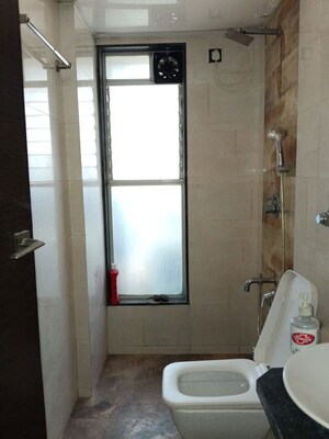 Furnished Amenities in 1.5 BHK Apartment at Andheri East – for Rent