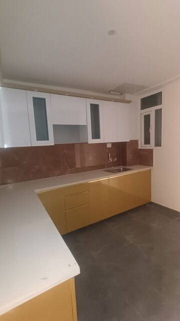 Kitchen in 3 BHK Builder Floor at Vihaan Homes, Sector 1 Greater Noida – for Sale