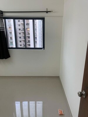 Room in 1 BHK Apartment at Gagan Avencia, Kharadi – for Rent
