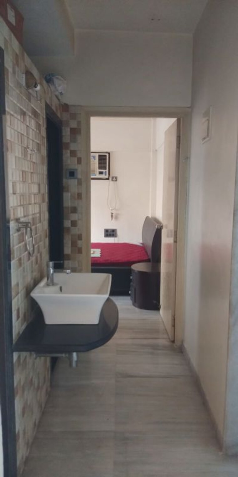 Bathroom, sai-shakti-chs-goregaon 1 Bedroom 510 Sq.Ft. Apartment In Goregaon East Mumbai 9723330