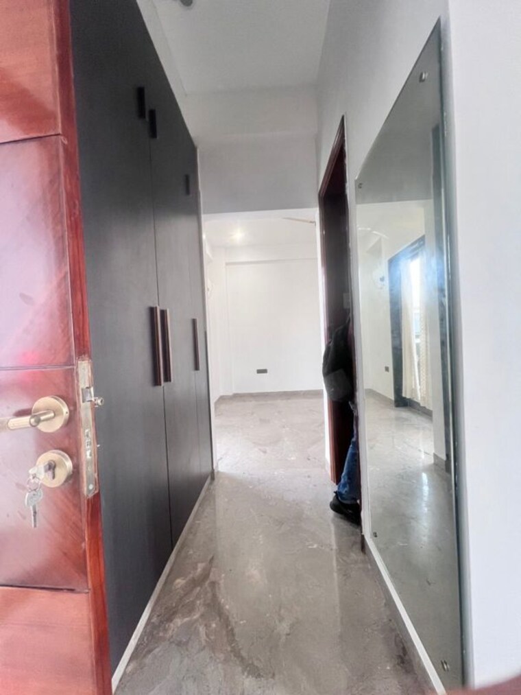 undefined, tulip-mall 1 Bedroom 162 Sq.Mt. Builder Floor In Sector 46 Noida 9723352