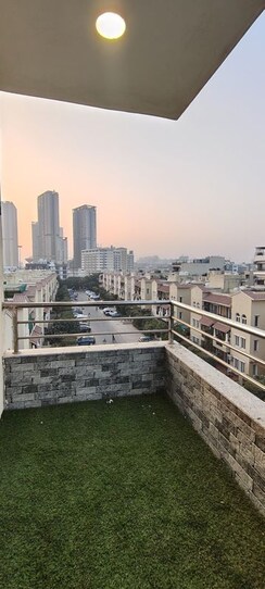 4 BHK + Pooja Room,Servant Room,Study Room,Extra Room Builder Floor For Sale in Emaar MGF Emerald Hills