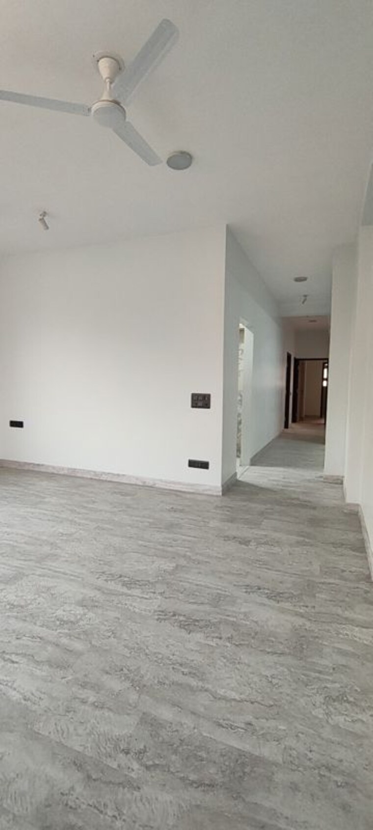 Room, emaar-mgf-emerald-hills 4 Bedroom 270 Sq.Yd. Builder Floor In Sector 65 Gurgaon 9723358