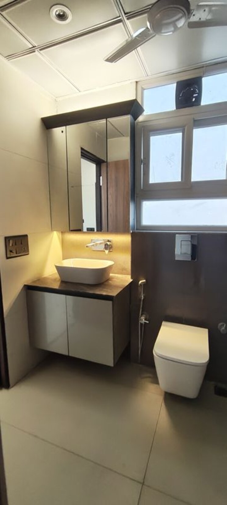 Team Area, emaar-mgf-emerald-hills 4 Bedroom 270 Sq.Yd. Builder Floor In Sector 65 Gurgaon 9723358