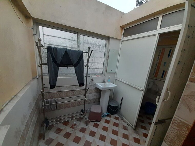 Bathroom, kaikhali 1 RK 450 Sq.Ft. Independent House In Kaikhali Kolkata 9723365