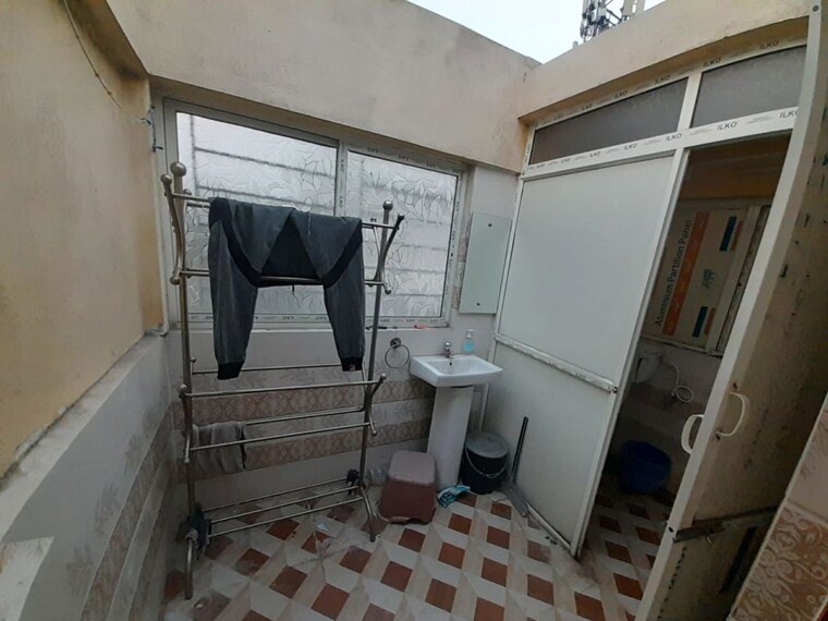 Bathroom, kaikhali 1 RK 450 Sq.Ft. Independent House In Kaikhali Kolkata 9723365