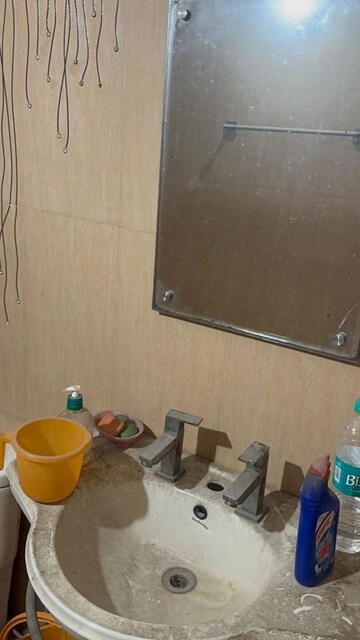 Furnished Amenities in 2 BHK Apartment at Kalkaji – for Sale