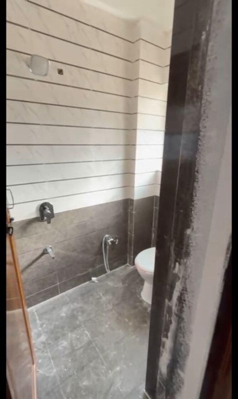 Bathroom, lohgaon 3 Bedroom 1000 Sq.Ft. Apartment In Lohgaon Pune 9723396