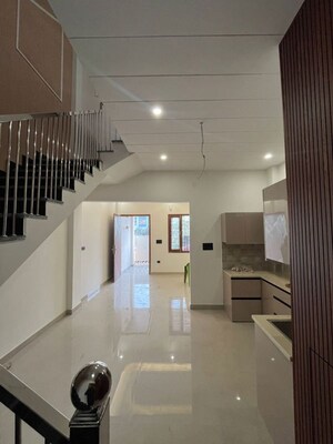 Team Area in 3 BHK Independent House at Gms Road – for Sale