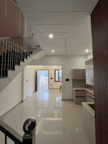 Team Area in 3 BHK Independent House at Gms Road – for Sale