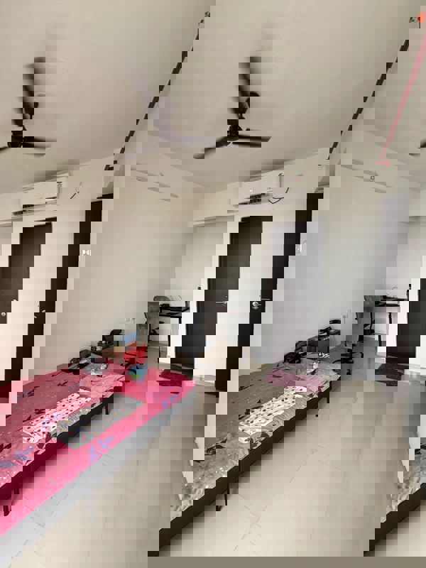 3 BHK 960 Sq.Ft. Apartment in Cosmos Jewels Solitaire