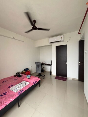 3 BHK Apartment For Rent in Cosmos Jewels Solitaire, Ghodbunder Road