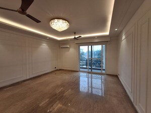 Room in 4 BHK Builder Floor at Ansal API Esencia, Sector 67 – for Sale