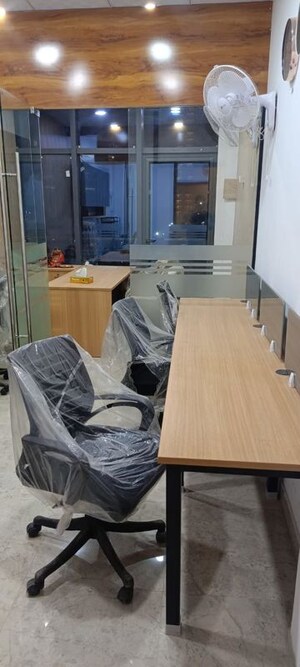 Team Area in  Office Space at Ocean Golden I, Tech Zone 4 Greater Noida – for Rent