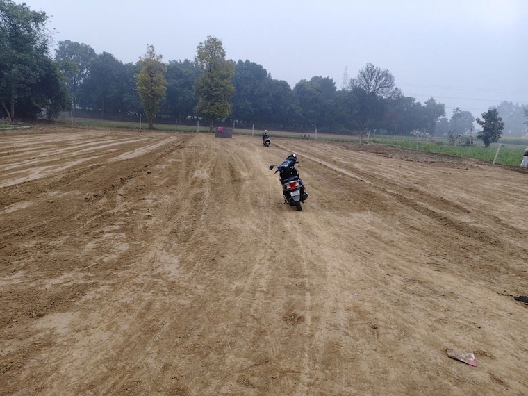 undefined, paliya  1000 Sq.Ft. Plot In Paliya Lucknow 9723413