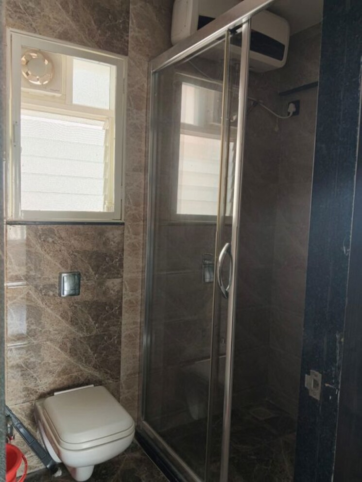 Bathroom, goel-ganga-liviano 3 Bedroom 1369 Sq.Ft. Apartment In Kharadi Pune 9723339