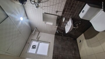 Bathroom in 1 RK Builder Floor at South City 1 – for Rent