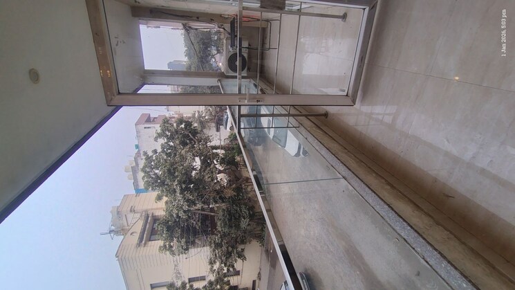 Balcony, south city 1 1 RK 245 Sq.Ft. Builder Floor In South City 1 Gurgaon 9723416