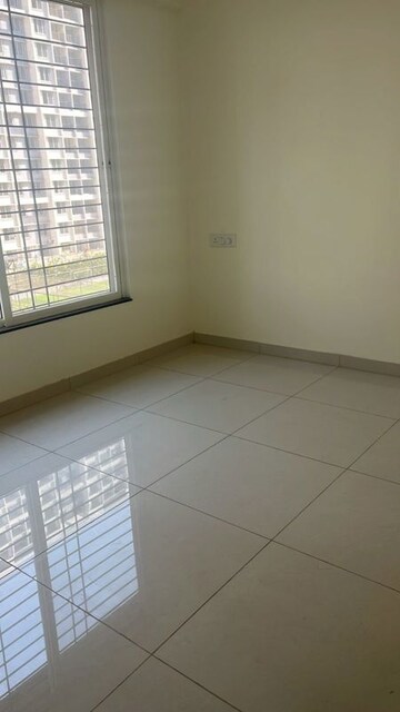 Room in 2 BHK Apartment at Kolte Patil Life Republic 16th Avenue Arezo, Hinjewadi – for Rent