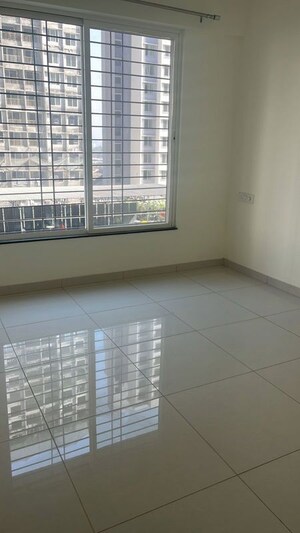 Room in 2 BHK Apartment at Kolte Patil Life Republic 16th Avenue Arezo, Hinjewadi – for Rent