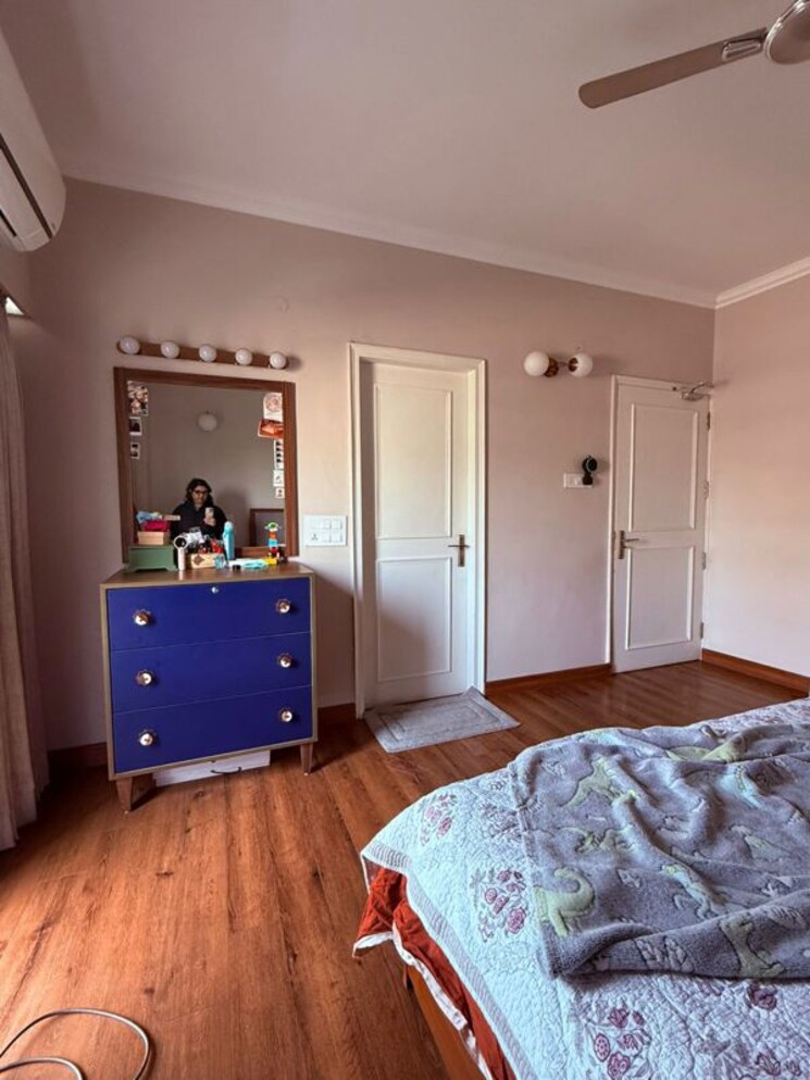 Bedroom, ardee-city 3 Bedroom 1800 Sq.Ft. Builder Floor In Sector 52 Gurgaon 9723424