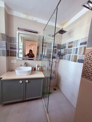 Kitchen in 3 BHK Builder Floor at Ardee City, Sector 52 – for Rent