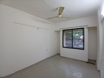 Room in 2 BHK Apartment at Goel Ganga Constella, Kharadi – for Rent