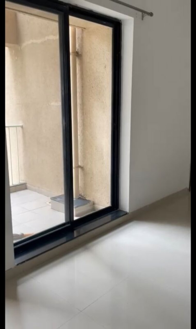 Room, pride-world-city-long-island 1.5 Bedroom 680 Sq.Ft. Apartment In Charholi Budruk Pune 9641880