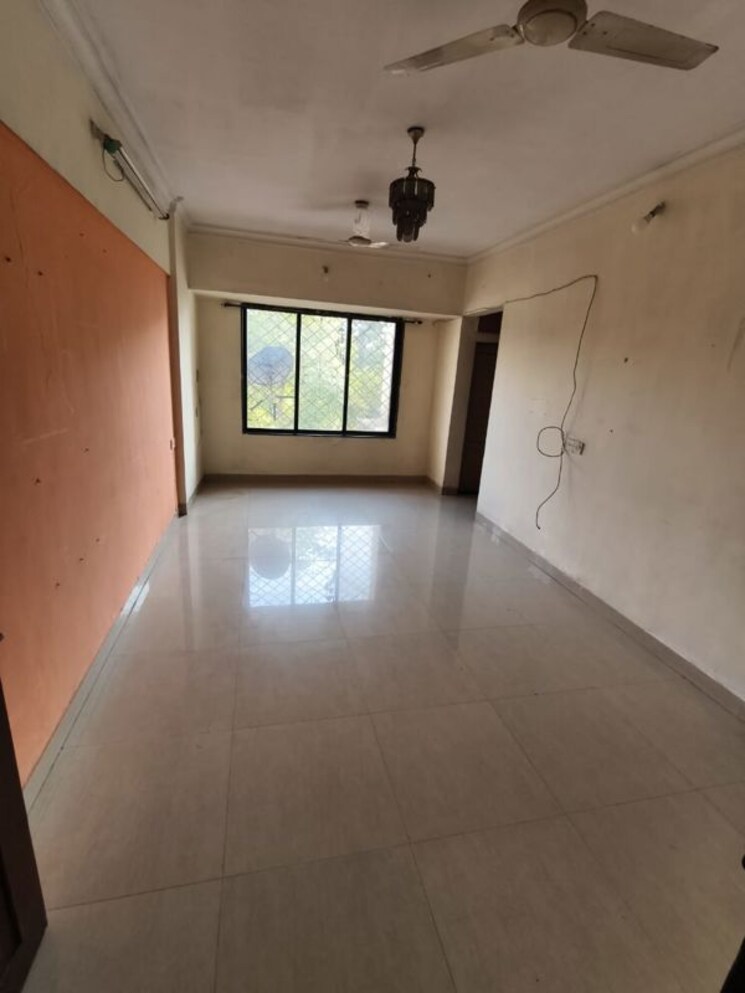 Room, satellite-garden 2 Bedroom 650 Sq.Ft. Apartment In Goregaon East Mumbai 9723450