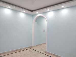 Furnished Amenities in 2 BHK Apartment at Khirki Extension – for Rent