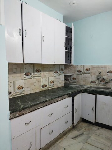 Kitchen in 2 BHK Apartment at Khirki Extension – for Rent
